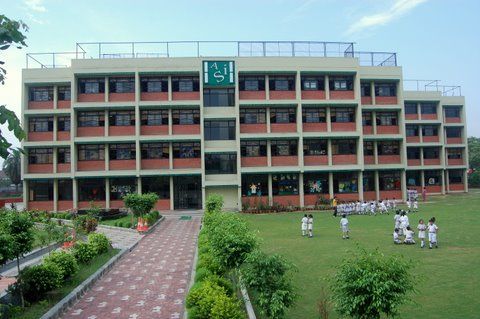 Top 9 Play Schools in Delhi: Nurturing Young Minds