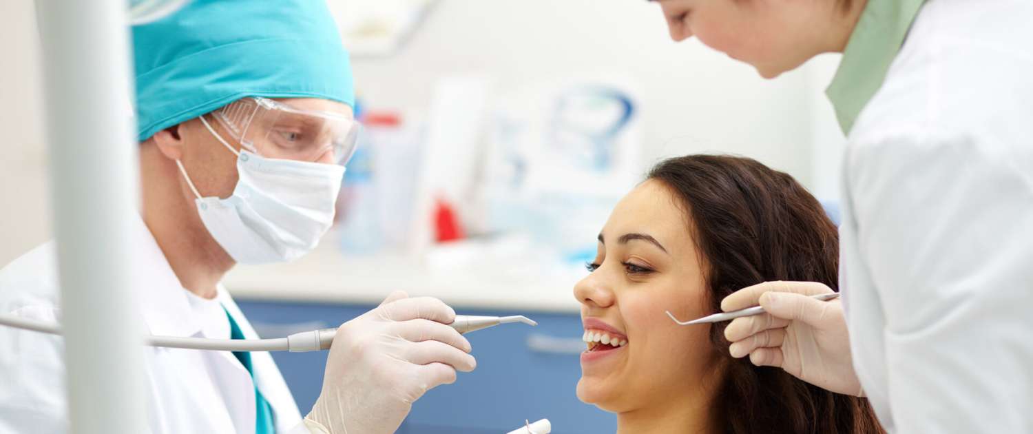 Finding the Best Coaching Center and Dentist in Delhi: A Comprehensive Guide
