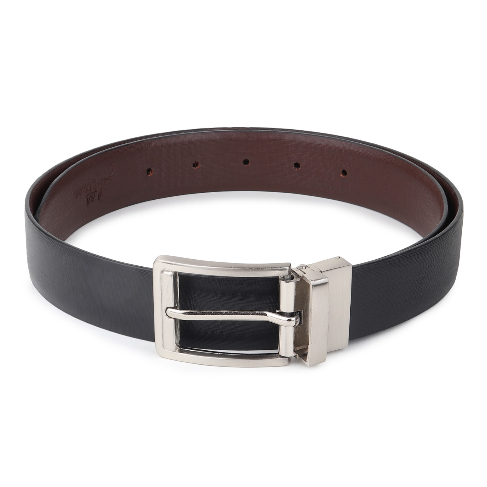 A Timeless Touch: The Enduring Appeal of Casual Leather Belts